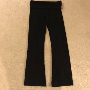 Victoria’s Secret Short bootcut yoga pants